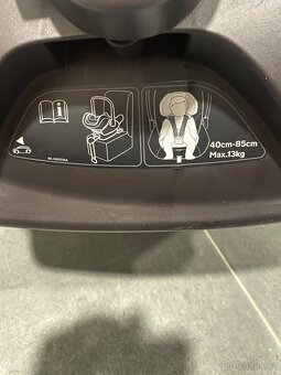 Prodám autosedačku Nuna Arra Next - 5