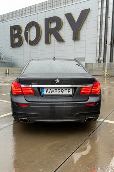 BMW Rad 7 740d - 5