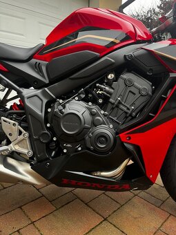 HONDA CBR 650R 35TP 2023 - 5
