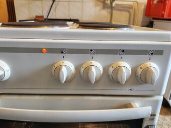 Elektronicky sporák Mora - 5