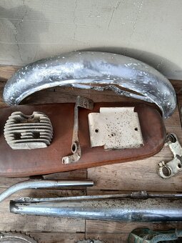 Jawa pionyr díly - 5