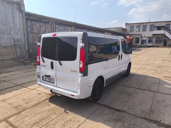 Renault Trafic 2.0 dCi - 9 míst - 5