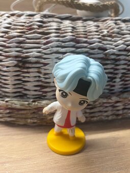 Figurky McDonalď s BTS Tiny TAN - 5