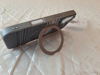 iPhone 16 - 5