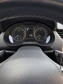 Škoda octavia 3 2017 sedan - 5