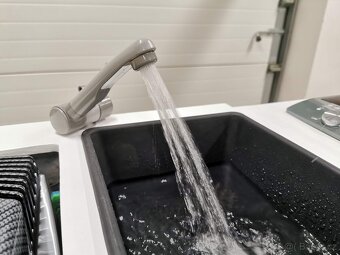 Prodám "kuchyňské" skřiňky na camping - 5