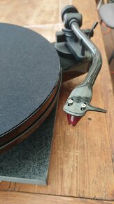 Gramofon Pro-ject RPM1 CARBON+2M RED - 5