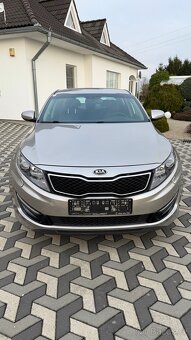 KIA OPTIMA 2.0i 110Kw FULL HYBRID - 5