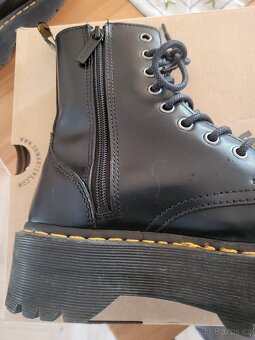 Boty na platformě Dr.Martens Jada - 5