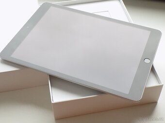 APPLE iPad (2021) 10,2" 64GB Wi-Fi Silver - ZÁRUKA 12 MĚSÍC - 5
