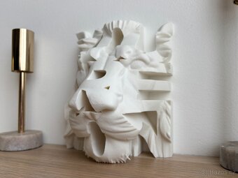 Socha lví hlavy svítící ve tmě – „You Are Lion“ - 5