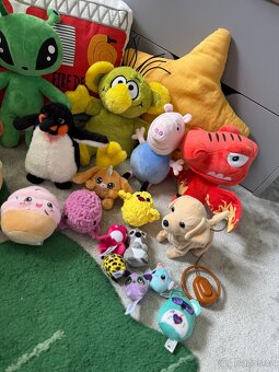 Velká sada plyšáků + papírový pytel - 5