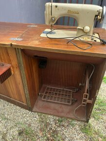 šicí stroj - 5