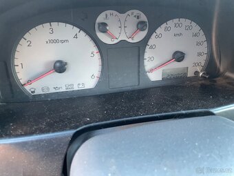 Hyundai Terracan 2.9 CRDI - 5