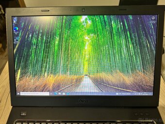 Dell Vostro 3750 + i7 + nVidia + 17,3” - 5