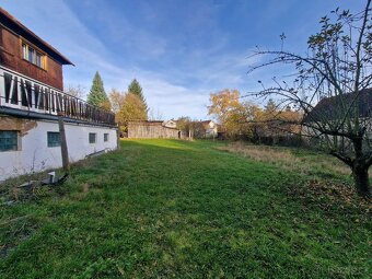 RD 5+1 ,POZEMEK 2000M², 2x garáž - 5