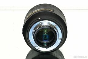 Nikon AF-S Nikkor 85mm 1:1,8G TOP STAV - 5