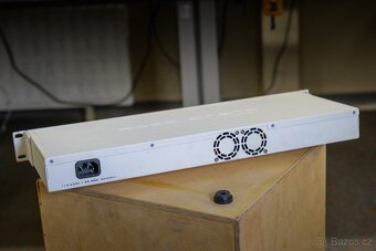 2x Mikrotik CCR1036-8G-2S+ - 5