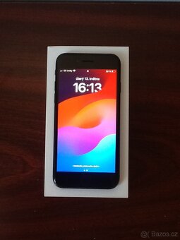 iPhone SE 2020 - 5