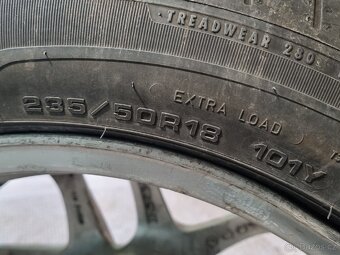 235/50/r18 - 5