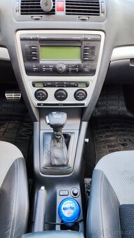 ŠKODA OCTAVIA RS DSG - 5