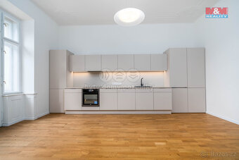 Prodej bytu 4+1, 141 m², Praha - Smíchov, ul. Zborovská - 5