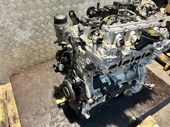 Jaguar XE motor 2.0i PT204 - 5