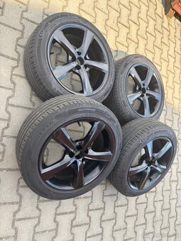 Alu kola 5x100, R17, Barum Bravuris 5 Xl 205/55/17 - 5