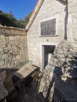 Dům u Omiše / Chorvatsko - 5