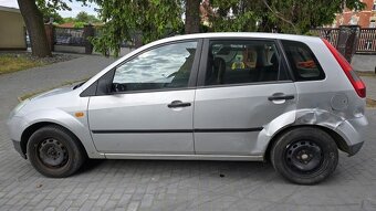 Ford Fiesta - 5