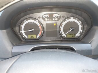 Prodám Škoda Fabia I combi r.v. 2005 1,2 HTP 47kw (BME), mot - 5
