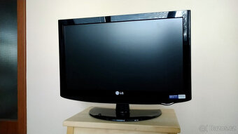 Televize LG 19LD320, menší TV do karavanu, na chatu apod. - 5