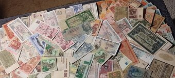 VELKÝ KONVOLUT BANKOVEK 250Ks - 5