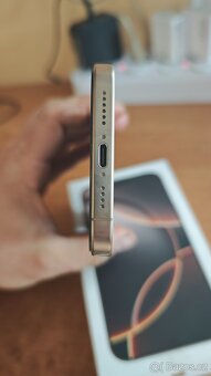 Iphone 16 pro max - 5