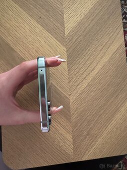 Samsung Galaxy Z Flip 5 - 5