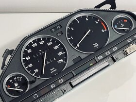 BMW E30 krouzky do budiku - 5