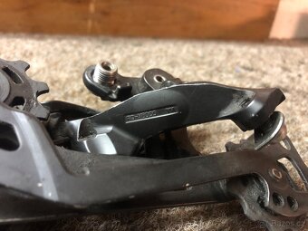 SHIMANO DEORE XT - RD- M8000 + řazení - 5