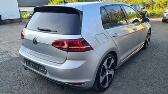 VOLKSWAGEN GOLF 7 GTI - 2,0TSi 162kW - Manuál - 5