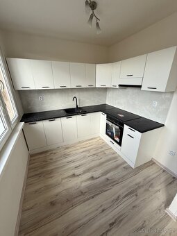 Byt 4+1 po kompletní rekonstrukci (88m2) na prodej - 5