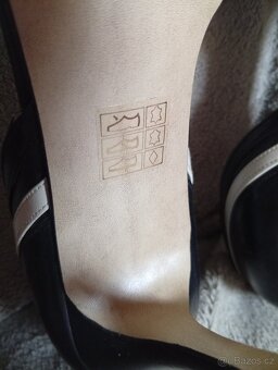 kožené lodičky vel.39/6 - 5