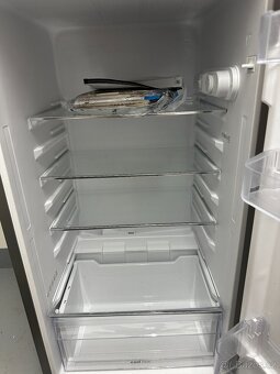 Lednice CANDY – jen rok v provozu, super stav - 5