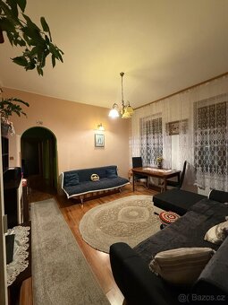 Různý nábytek - 5