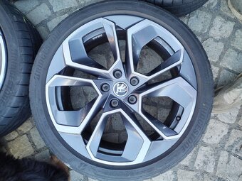 SKODA OCTAVIA RS al. disky 5x112 R19 + 225/40/19 - 5