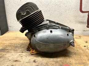 Motor ČZ 150 - 5