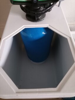 Změkčovač vody pro dům nebo i gastro provoz - 5