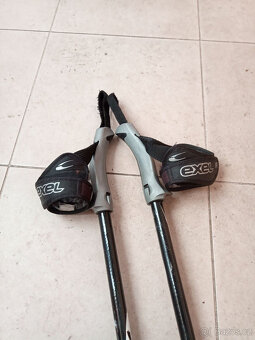 Hole nordic walking 115 cm carbon composite značka Exel - 5