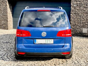 Volkswagen Touran 1.6 TDi Cross, výhřev, Bi-xenony, senzory - 5