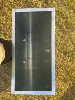 Automatické dvoukomorové krmítko pro zvířata - 5
