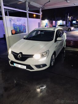 Renault megane 2017 - 5