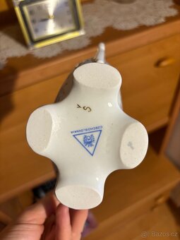 Starožitné nádobí z porcelánu - 5
